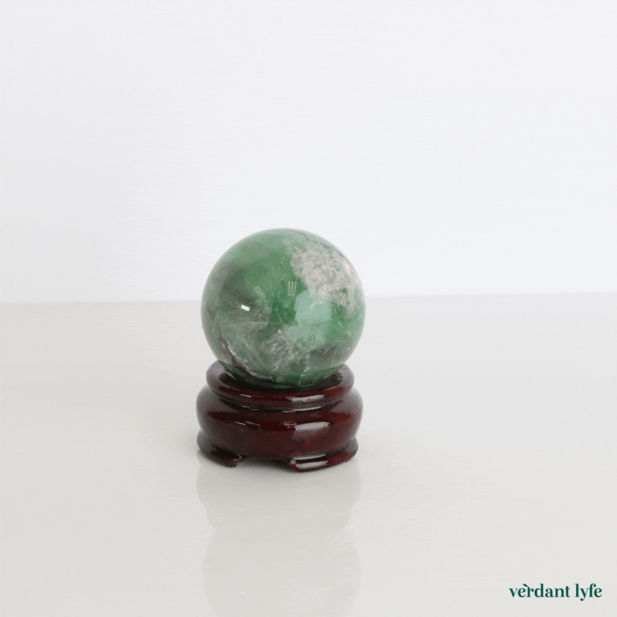 files/GreenFluoriteSphere-Medium.gif